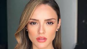 Check spelling or type a new query. Isabelle Drummond Surge Na Web E Arranca Elogios