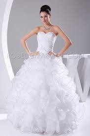 Je recommande vivement ce site à tous ceux qui cherchent leur robe de mariée! Robe De Mariee Princesse Bustier Jupe Ample Volutee Organza Robe206108 Robedumariage Com