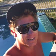 Dann Vann's Instagram, Twitter & Facebook