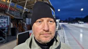 Hemlighetsfull tränare: "Det avslöjar jag inte"