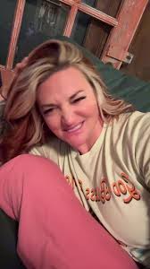 Keepers gonna kreeep. Let me give you something to talk about. Ya you boo  👋 #seesomethingyouwishyoucouldbe #sorryboutyourluck #not. #kreeepaway