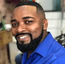 Prefeitura de Vitória Atende Solicitação de Vaga de Carga e Descarga na Rua Josué  Prado