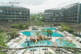 香港海洋公園萬豪酒店 hong kong ocean park marriott hotel 房間－executive suite. é¦™æ¸¯æµ·æ´‹å…¬åœ'è¬è±ªé…'åº—ä»‹ç´¹ çŽ‡å…ˆç‡3 å¤§ä¸»é¡Œå®¢æˆ¿ æˆ¶å¤–æ³³æ±  è‡ªåŠ©é¤ Runhotel æµé…'åº—