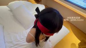 蓝泽润 不穿内裤 情欲陷阱 诱惑