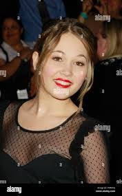 Kelli Hurley's Instagram, Twitter & Facebook