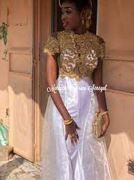 Pin By Mlle Toulaye On Matrimonio African Fashion Dresses African Wedding Attire Modest Fashion