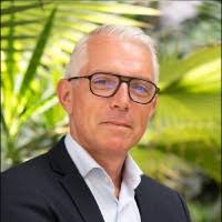 300+ "Dubyk" profiles