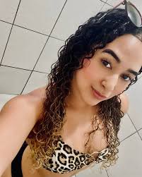 𝐁𝐞𝐚𝐭𝐫𝐢𝐳 𝐗𝐚𝐯𝐢𝐞𝐫 (@biaxaviier__) • Instagram photos and videos