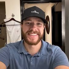 Tanner McVey (@tanner_mcvey)