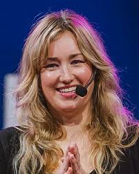 Ashley Johnson - Wikipedia