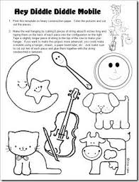 Hey Diddle Diddle Mobile Or Collage Or Could Use Pictures To Create A Page With A Move Nursery Rhyme Crafts Nursery Rhymes Activities Nursery Rhymes Preschool