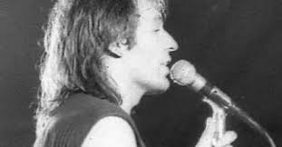 Compra vinili, cd e altro di vasco rossi nel marketplace di discogs. Vasco Rossi From His Debut As An Antenna Player For Radio Dolomiti Then Those Concerts For A Few Before His Great Success Culture And Entertainment World Today News