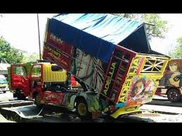 Gambar2 di bak truk, merk cat bak truk, warna bak truk biru tosca, kombinasi warna kuning bak truk warna cat bak truk yang bagus update tiket. Canter Dump Truck Modifikasi Style Ft Ariawan Youtube