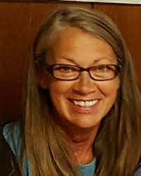 Sandra Mcleod's Instagram, Twitter & Facebook