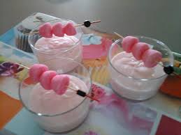Mousse Chantilly Aux Fraises Tagada Recette Ptitchef Recette Recette Mousse Fraise Fraises Tagada Recette Gateau Fraise