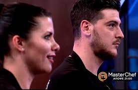 Οι παίκτες δυσκολεύτηκαν αρκετά για να καταφέρουν να επιτύχουν όσα τους ετοίμασε ο σεφ, ενώ δεν έλειψαν οι. Masterchef Spoiler 27 5 Poios 8a Kataferei Na Perasei Shmera Ston Megalo Teliko Media Thepressroom Gr