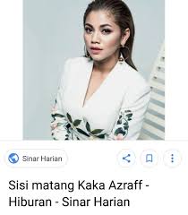 Jika nak play safe, pilih baju dari kain songket atau kebaya moden. Baju Kahwin Dr Ezani