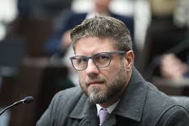 Encontro sela apoio do PT ao pré-candidato Requião Filho (PDT) ao governo