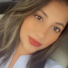 Loretta Chacon's Instagram, Twitter & Facebook