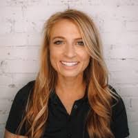 Marisa Foreman's Instagram, Twitter & Facebook