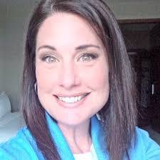 Leigh Pearson's Instagram, Twitter & Facebook