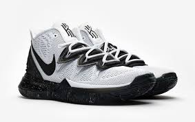 Zoom air is present in the forefoot, and the. Nike Kyrie 5 White Black Ao2918 100 Release Date Sole Collector
