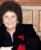 Helen Loaiza's Instagram, Twitter & Facebook