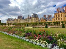 jardin anglais palace of fontainebleau paris france flower colorful colorfulflowe fontainebleau paris france france