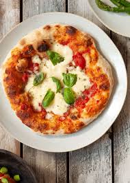 Neapolitanische Pizza Rezept Neapolitanische Pizza Pizza Teig Italienische Gerichte