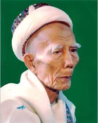 What is the name of the street from d6 to town?