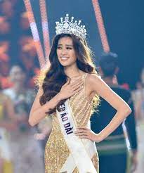 Khánh hòa nguyễn trần khánh vân, sinh năm 1995, vượt 43 thí sinh giành vương miện hoa hậu hoàn vũ việt nam 2019, tối 7/12. Miss Universe 2020 Wiki Suddenly Reveals Weird Information Khanh Van Suddenly Becomes The New Miss What S Up