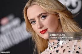 Katherine Newton's Instagram, Twitter & Facebook