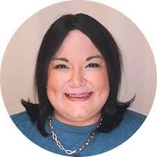 Peggy Weir's Instagram, Twitter & Facebook