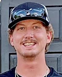 Cassie Strong's Instagram, Twitter & Facebook