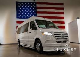 Demo Sale Brand New 2020 Midwest Automotive Designs Luxe Daycruiser On A 170 Ext Sprinter Chassis Arched Parti Mercedes Benz Vans Vans Usa Sprinter Camper