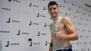 Latest on juventus forward álvaro morata including news, stats, videos, highlights and more on espn. Alvaro Morata Juventus Re Sign Atletico Madrid Striker On Loan Bbc Sport