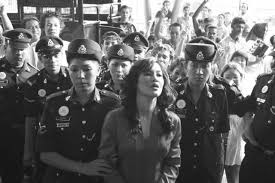 Film kisah nyata dukun as set a full movie. Five Easy Pieces Producer Speaks About Dukun