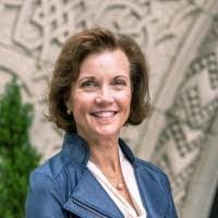 Nicole Golightly's Instagram, Twitter & Facebook