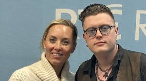 Live music with Shobsy