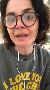 file-uploads/sites/19878/video/e56d6f-4d25-bf81-85a1-2c1d4d3bf556_Camelia_Cracan.MOV