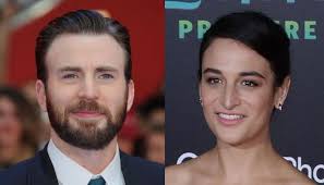 Chris Evans, Jenny Slate Make Red Carpet Debut As Couple