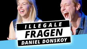 Sie landete als kontingentflüchtling in einer dortmunder jüdischen gemeinde und fühlte sich dort auf anhieb wohl. Sankt Maik Unentdeckte Empfangnis Folge 06 Am 25 06 2019 Bei Rtl Und Online Bei Tvnow By Rtl