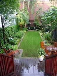 32 Inspiring Design Ideas For Tiny Backyards You And Your Friend Need To Know Small Backyard Gardens Backyard Small Backyard Landscaping
