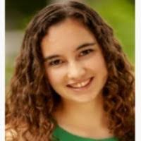 Samantha Crossman's Instagram, Twitter & Facebook