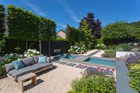 Bei garten & wohnen kann dieser traum wahr werden. Gartenbesuch Ein Moderner Garten Mit Sichtachse In Munster