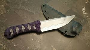 Custom Hamon line Ecos knives frog skin