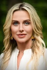 Vickie Treadway's Instagram, Twitter & Facebook