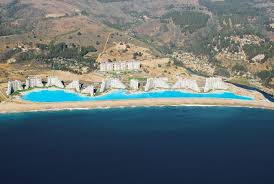 San Alfonso Del Mar Private Resort In Algarrobo Chile World S Largest Outdoor Pool Outdoor Pool Outdoor Places To Go