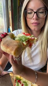 🍕La nostra Mary alle prime esperienze con la Pizza 😍❤️