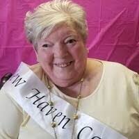 Phyllis Dye's Instagram, Twitter & Facebook